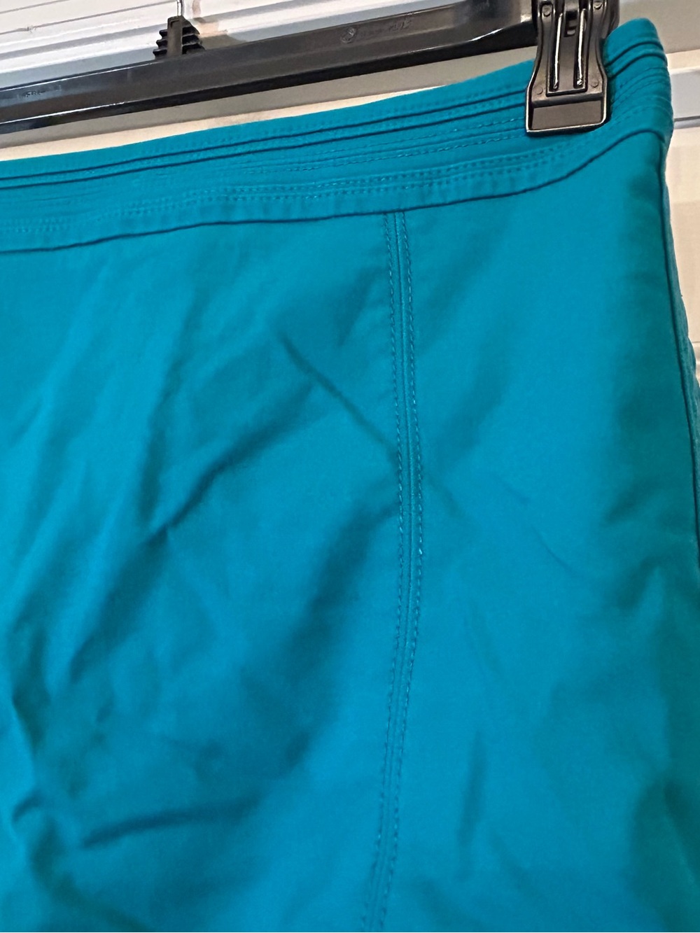 White House Black Market Perfect Form Teal Seamed Pencil Skirt Size 6 - Picture 3 of 9